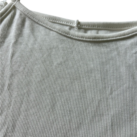 White Fitted Tank Top - Picture 5 of 6